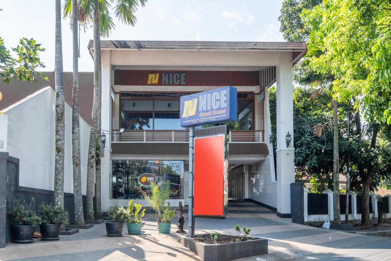 Oyo 1210 Nice Guesthouse Bandung Exterior foto